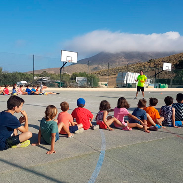 Camping Los Escullos - Grupos - Campamentos