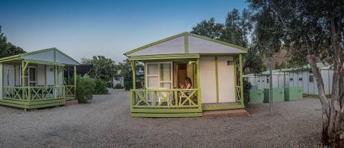 Bungalows - Camping Los Escullos - Cabo de Gata